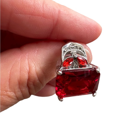 Red Gemstone and Silver Rhinestone Ring - Picture 7 of 8